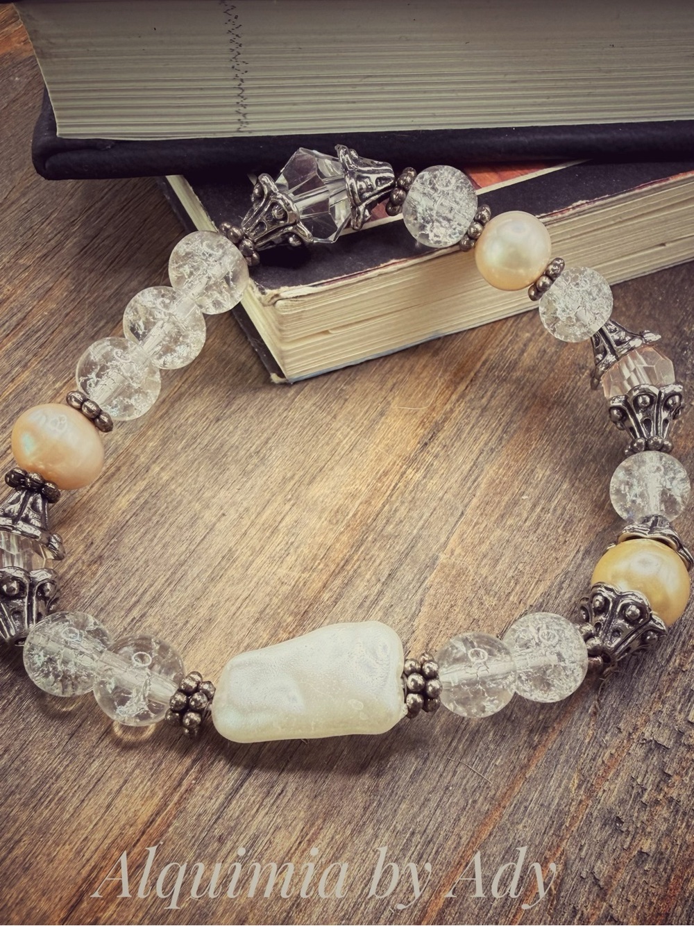 Baroque Cream Pearl & Clear Crystal Quartz Stretch Bracelet